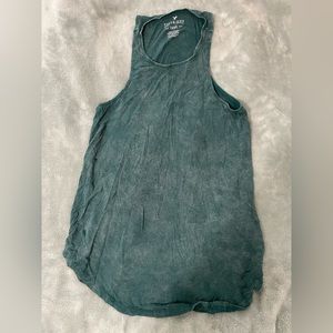 Soft and comfy teal tank top!